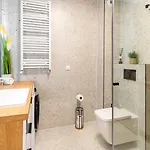 Good Time - Belle View - Centrum *