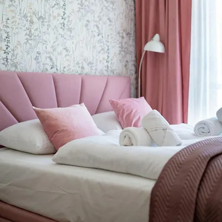 Good Time - Belle View - Centrum שצ'קלארסקה פוראובה