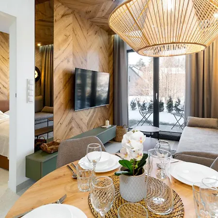 Good Time - Belle View - Centrum שצ'קלארסקה פוראובה