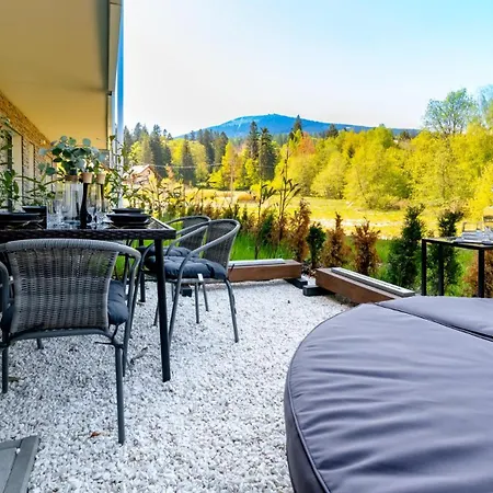 Good Time - Belle View - Centrum שצ'קלארסקה פוראובה