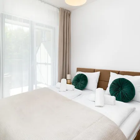 Good Time - Belle View - Centrum דירה שצ'קלארסקה פוראובה